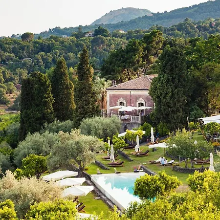 Monaci Delle Terre Nere 5*