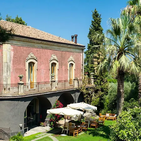 Monaci Delle Terre Nere Ξενοδοχείο 5*
