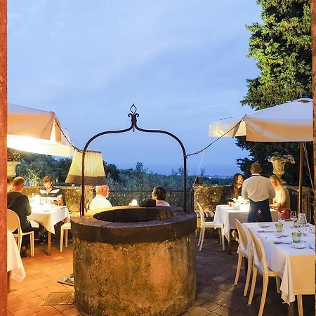 Monaci Delle Terre Nere Ξενοδοχείο