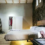 Monaci Delle Terre Nere Hotel