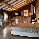 Monaci Delle Terre Nere Hotel