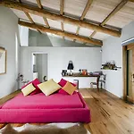 Monaci Delle Terre Nere