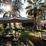 Hotel Monaci Delle Terre Nere