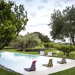 Monaci Delle Terre Nere Hotel