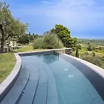 Hotel Monaci Delle Terre Nere