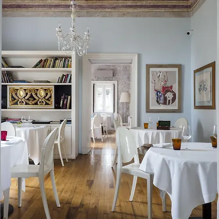 Monaci Delle Terre Nere Szálloda 5*