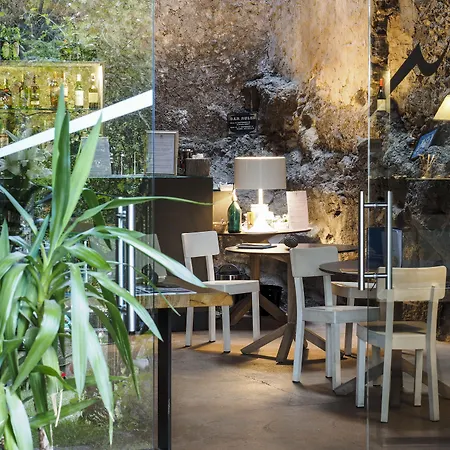 Monaci Delle Terre Nere Отель