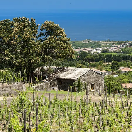 Szálloda Monaci Delle Terre Nere