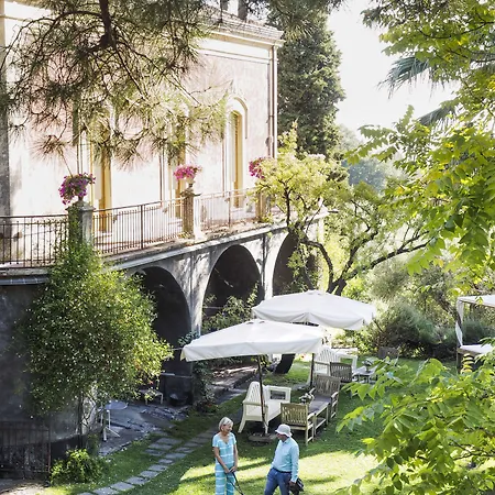 Monaci Delle Terre Nere Szálloda 5*
